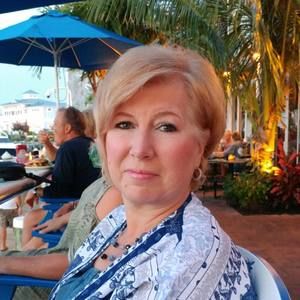 Meet your Posher, Diana